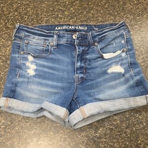 American eagle shorts size 8
